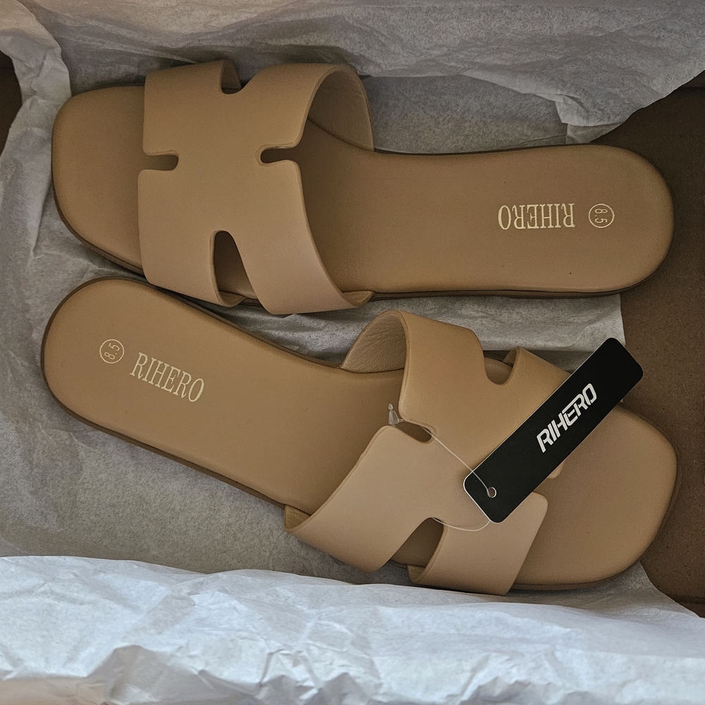 Women's Tan Slide Sandals